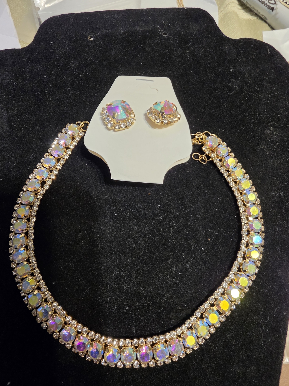 #1454 Aurora Crystal Collar Necklace and Stud Earrings Set - Gold